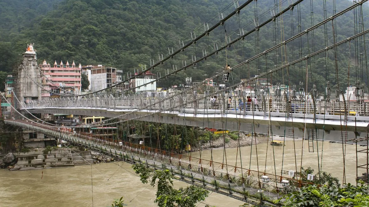 uttarakhand-cloudburst-weather-news-heavy-rain-in-dehradun-pithoragarh-nainital-chamoli-champawat-udham-singh-nagar-bageshwar-schools-shut-tamsa-rive