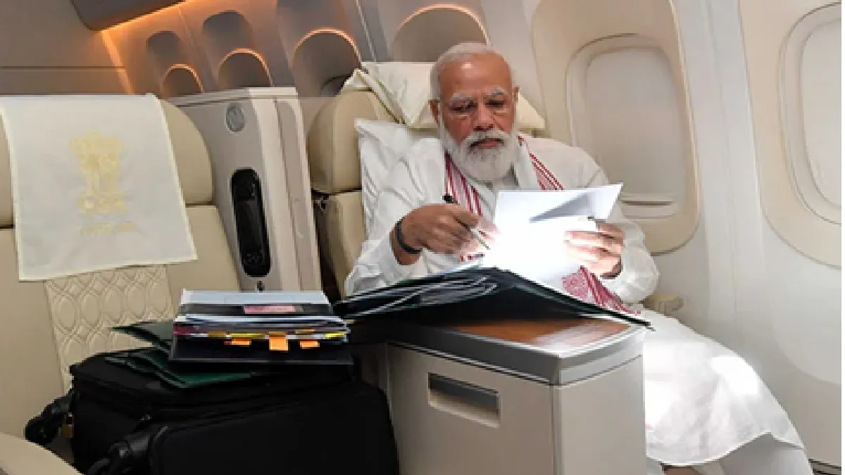 pm-modi-75-birthday-celebrations-from-conference-room-to-medical-centre-these-features-make-prime-ministers-plane-special