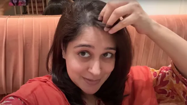 bahut-zyada-baal-gir-rahe-hai-dipika-kakar-shares-fear-of-extreme-hairfall-due-to-liver-cancer-treatment