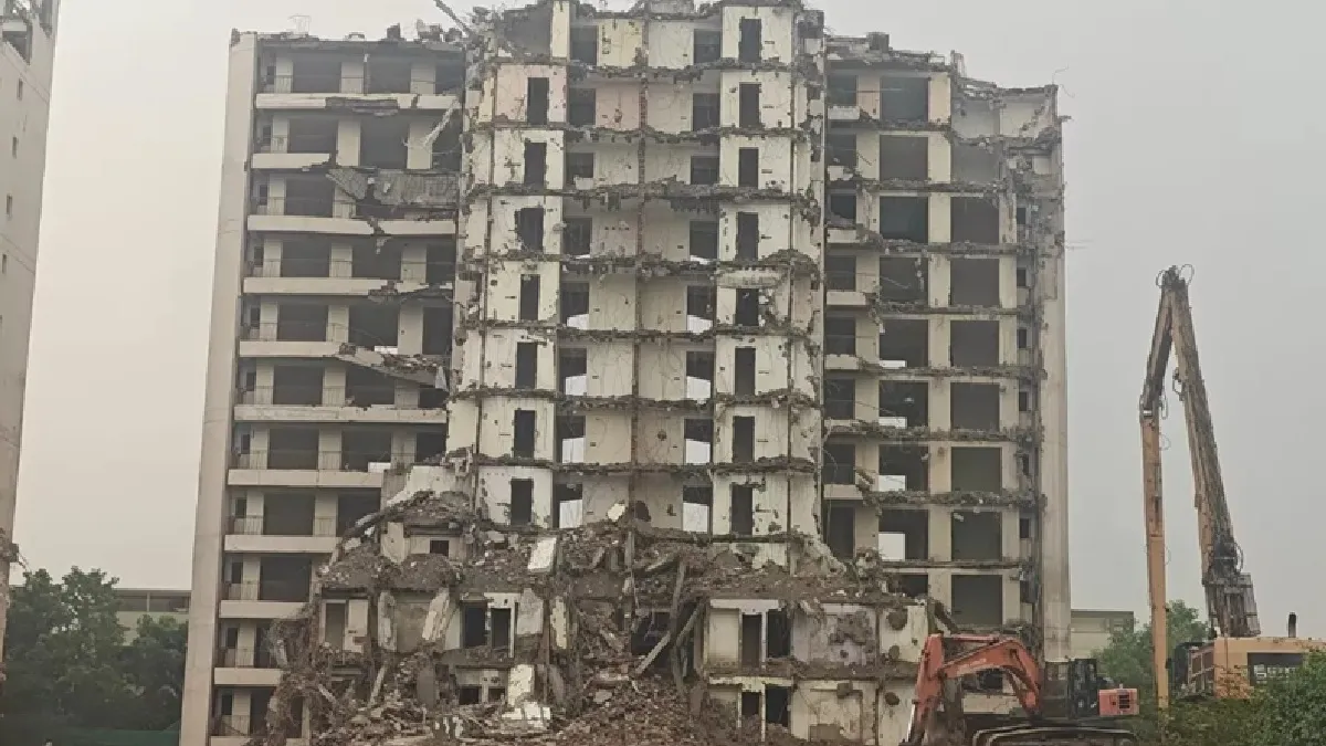 gurugram-3-towers-demolished-in-chintels-paradiso-reconstruction-to-start-soon-why-authorities-ordered-destruction