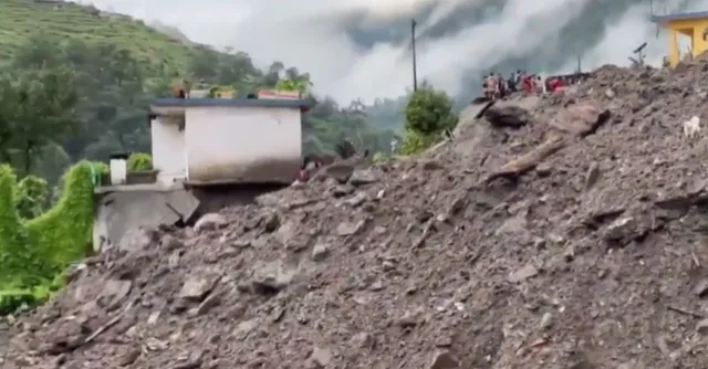 uttarakhand-cloudburst-five-missing-after-heavy-debris-flow-hits-chamolis-nandanagar-ghat-area-search-op-underway