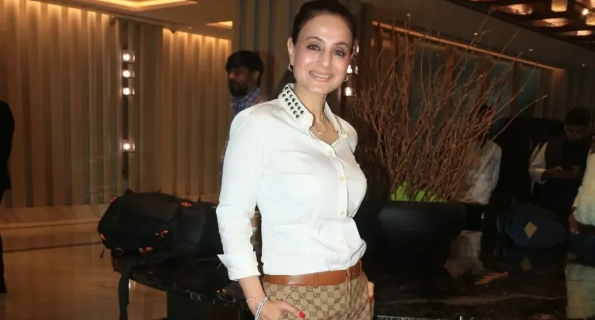 ameesha-patel-reveals-reason-for-not-being-married-yet-actress-says-people-half-my-age-want