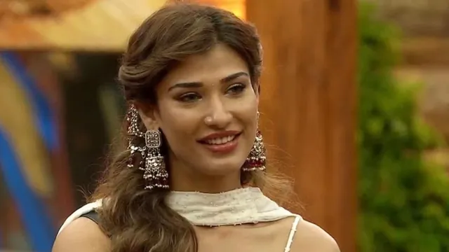 bigg-boss-19-week-4-eliminations-nehal-chudasama-evicted-from-bb19-twist-unfolds-as-she-enters-secret-room