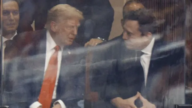 trump-musk-reunion-draws-spotlight-at-charlie-kirk-arizona-memorial-in-glendale-stadium