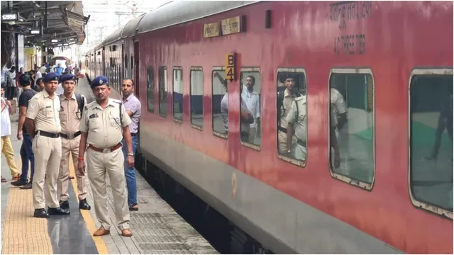 jaipur-mumbai-train-firing-incident-rpf-constable-shot-bearded-man-twice-witness-makes-shocking-revelation-in-court