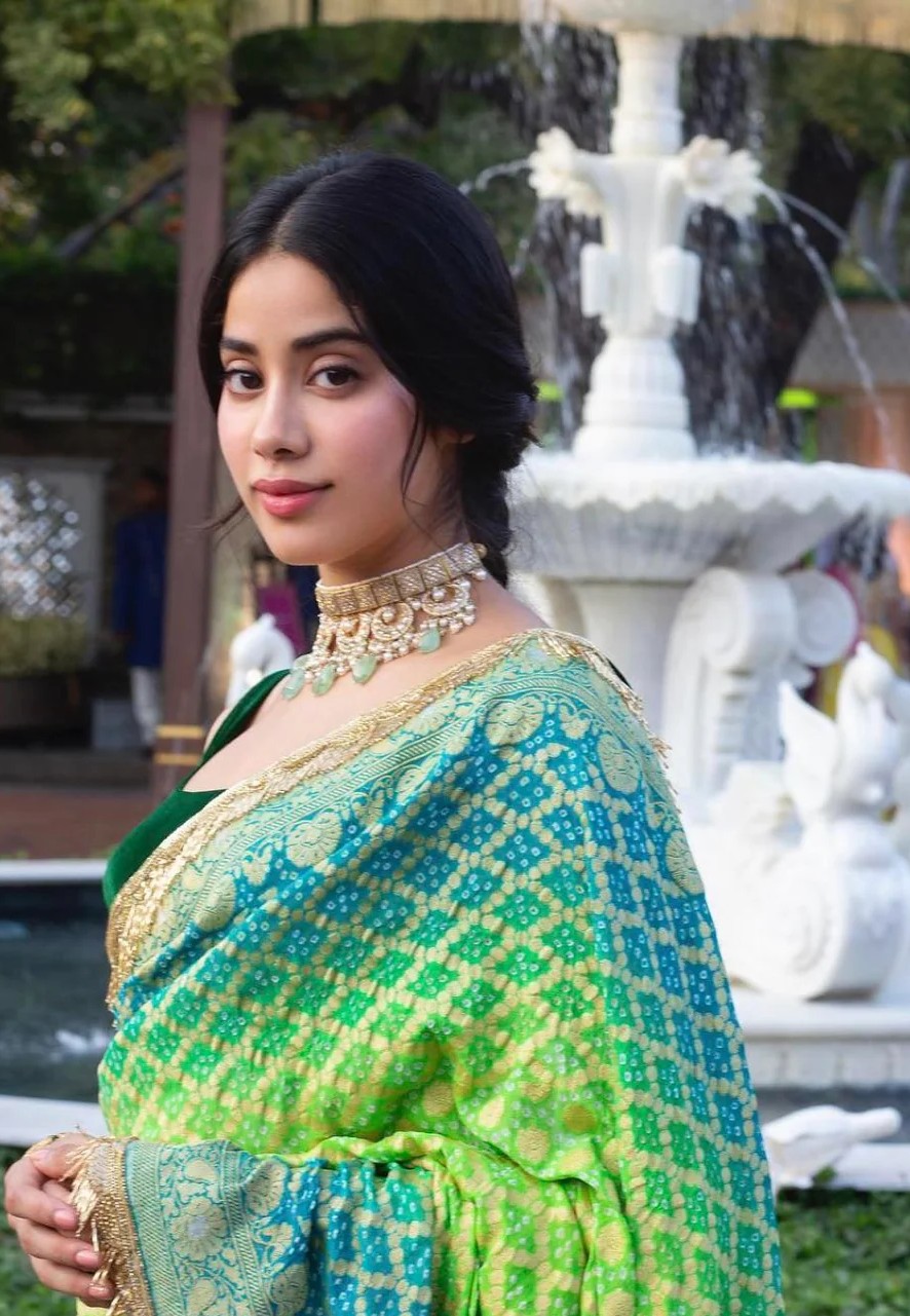 Janhvi Kapoor In Peacock Green Saree