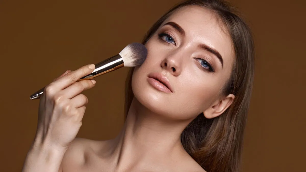 how-to-add-a-rosy-glow-to-your-face-make-these-diy-gel-blushes-for-your-cheeks
