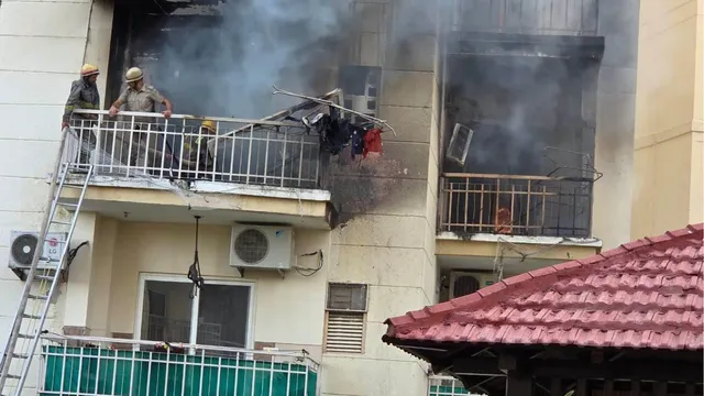 noida-sector-107-afternoon-blaze-engulfs-flat-in-sunworld-vanalika-residents-safe-goods-worth-lakhs-destroyed