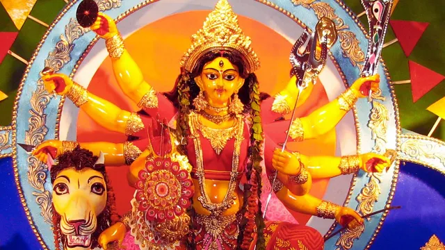shardiya-navratri-2025-5-items-you-must-not-offer-to-maa-durga-even-by-mistake
