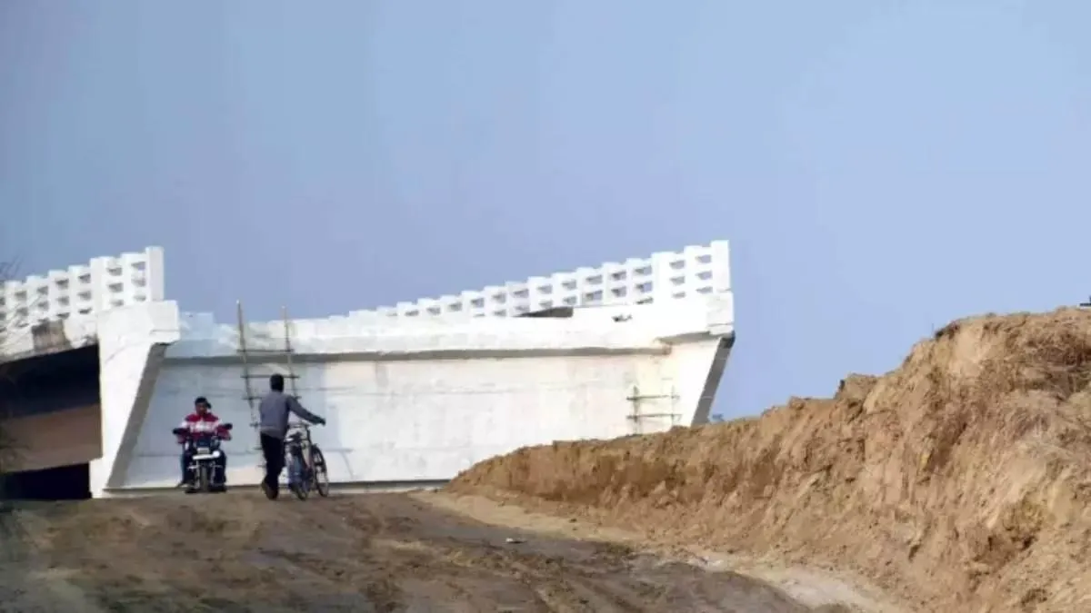 muzaffarpur-news-after-5year-wait-work-on-chandwara-bridge-approach-road-finally-begins-set-to-open-by-yearend