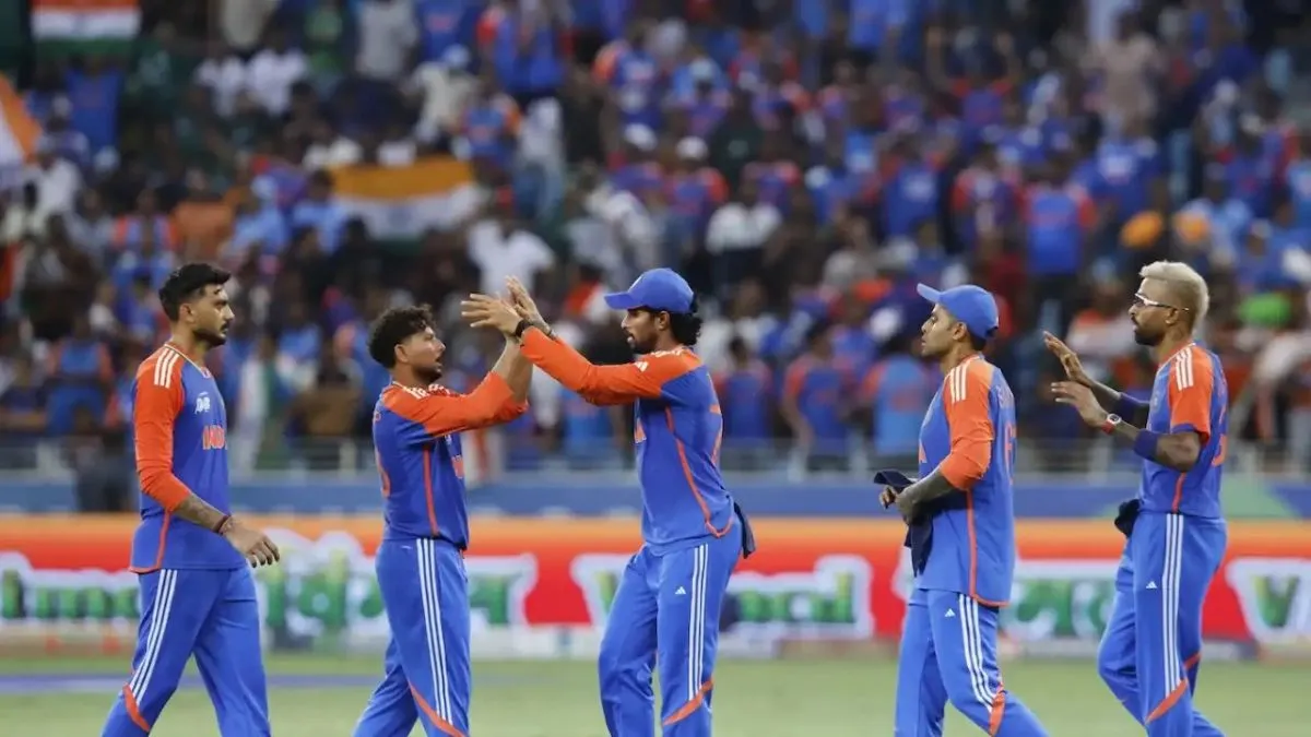 ind-vs-ban-asia-cup-2025-super-4-weather-report-and-pitch-report-will-rain-play-spoilsport-in-dubai-on-wednesday