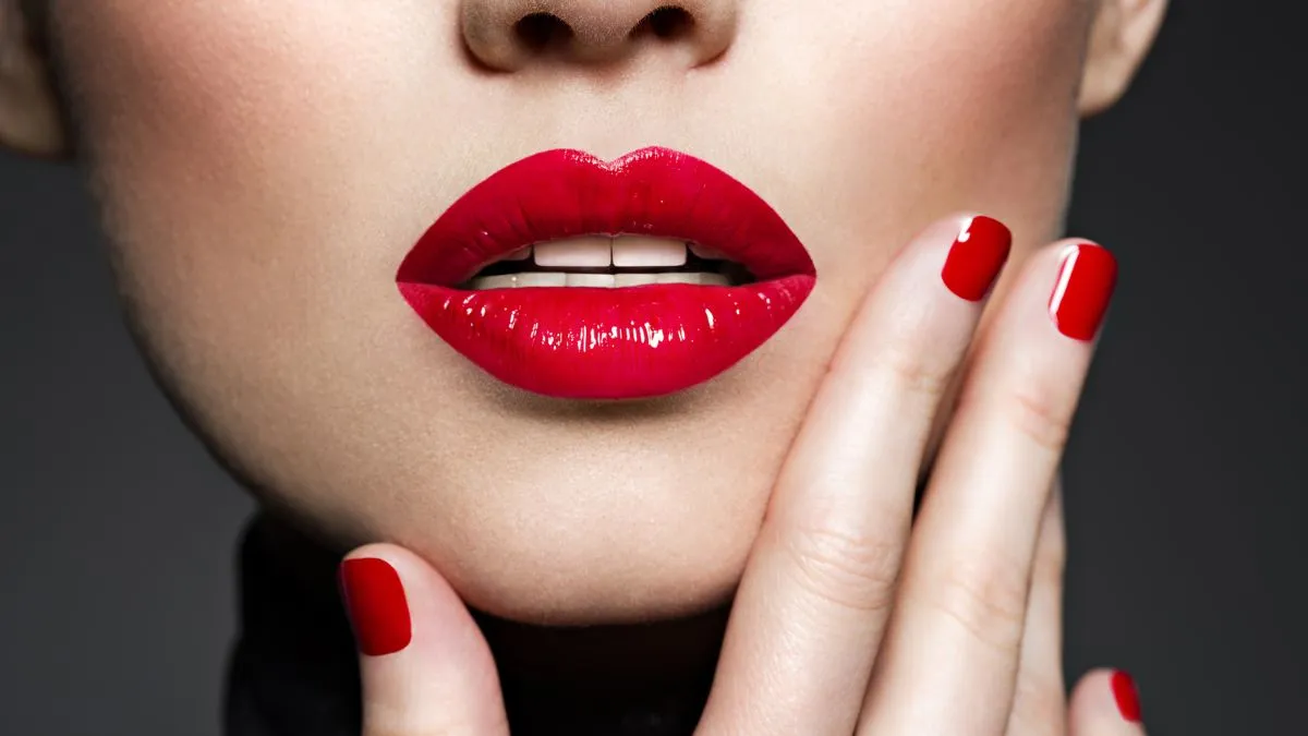 7-lipstick-shades-that-are-perfect-for-the-festive-season-bold-pink-deep-red-and-more
