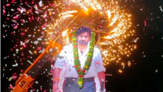 they-call-him-og-review-pawan-kalyan-telugu-movie-gets-a-5-out-of-5-netizens-hail-emraan-hashmi-debut