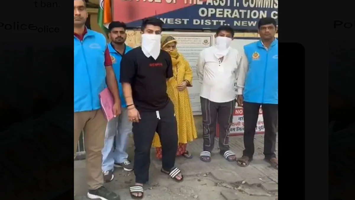 delhi-police-recovers-3580-kg-of-illegal-firecrackers-from-residence-in-rajouri-garden-amid-festival-season-three-held