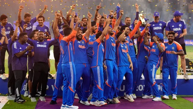 india-vs-pakistan-bjp-leader-explains-team-indias-decision-to-not-accept-asia-cup-trophy