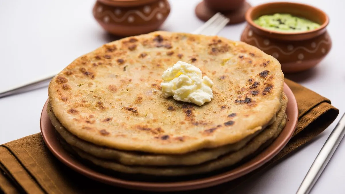 what-to-eat-with-paratha-for-wholesome-meal-5-healthy-alternatives-to-pickle-and-curd