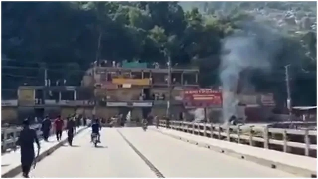 pok-protests-two-killed-over-20-injured-in-clashes-with-pakistani-forces