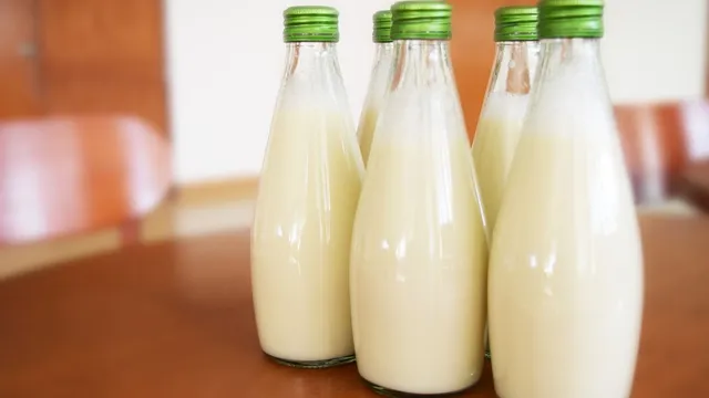 how-to-know-if-your-milk-is-pure-5-easy-tricks-to-find-adulteration