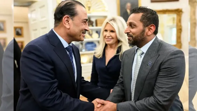 why-indians-are-outraged-over-kash-patel-asim-munir-handshake-at-white-house-meeting