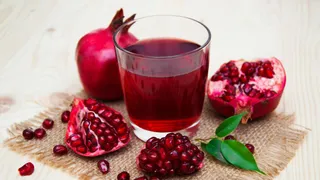What Makes Fresh Pomegranate Juice A Healthy Morning Drink?