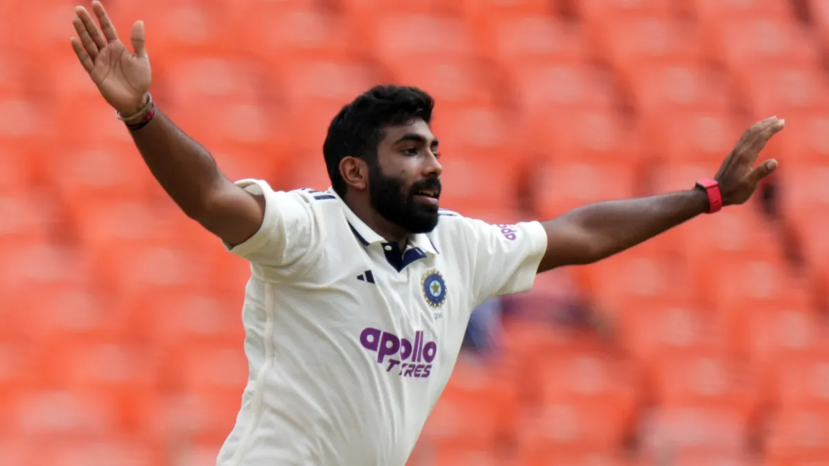 india-vs-west-indies-jasprit-bumrah-pulls-out-epic-yorkers-in-first-innings-registers-himself-in-elite-list-with-this-record