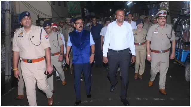 bareillys-internet-shutdown-sours-dussehra-festivities-disrupts-online-payments