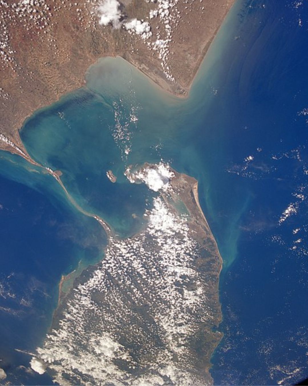 view-of-ram-setu-from-space
