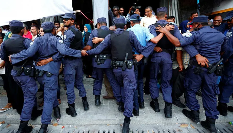 maldives-protests-after-nepal-massive-protests-erupts-against-muizzu-govt-know-reason
