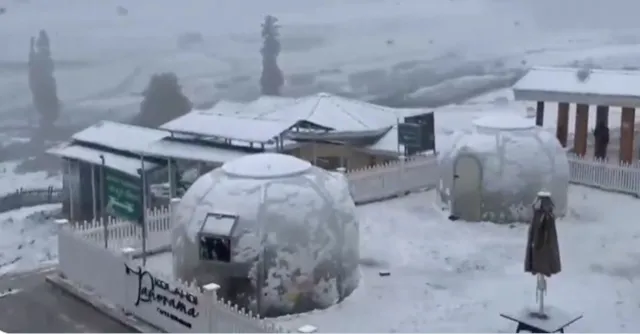 video-first-snow-of-season-blankets-himachal-pradesh-and-kashmir-check-popular-tourist-destinations-in-the-hill-states