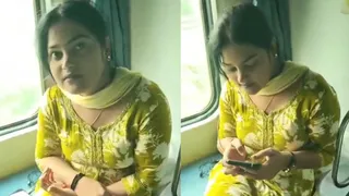 Bihar Teacher Caught Travelling Without Ticket, Argues With TT In Viral Video; Internet Furious