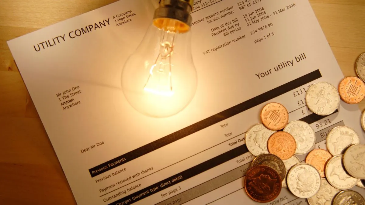 maharashtra-govt-launches-smart-solar-scheme-to-slash-power-bills-to-zero-for-5-lakh-homes-heres-how