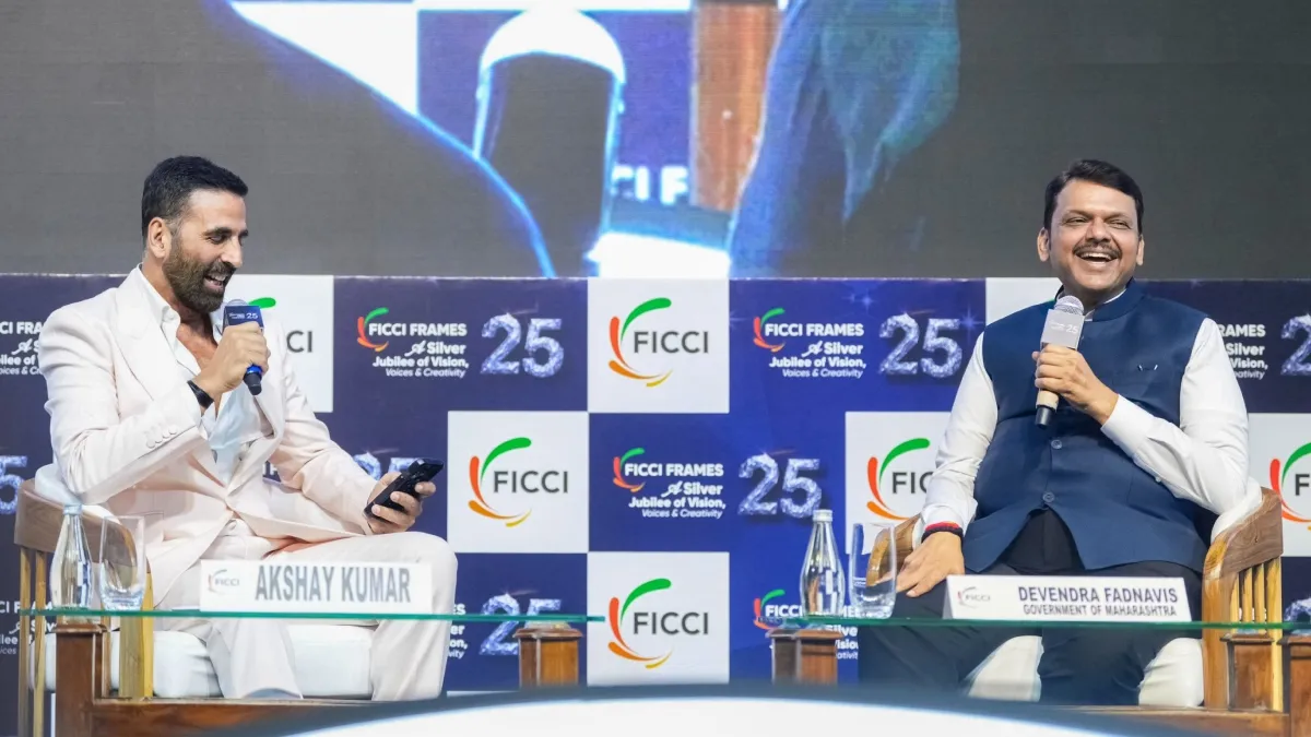 akshay-kumar-asks-advice-from-cm-devendra-fadnavis-on-playing-villain-in-haiwaan-i-felt-like-doing-negative-role