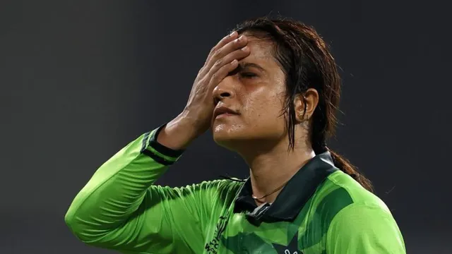 ind-vs-pak-sidra-amin-faces-penalty-for-icc-code-of-conduct-breach-during-world-cup-clash-against-india