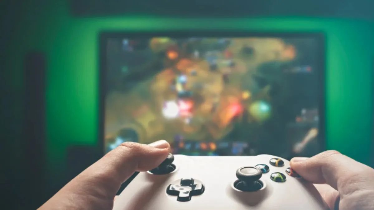hooked-on-online-gaming-20-year-old-murders-mother-in-lucknow-to-repay-debts-steals-jewellery-arrested