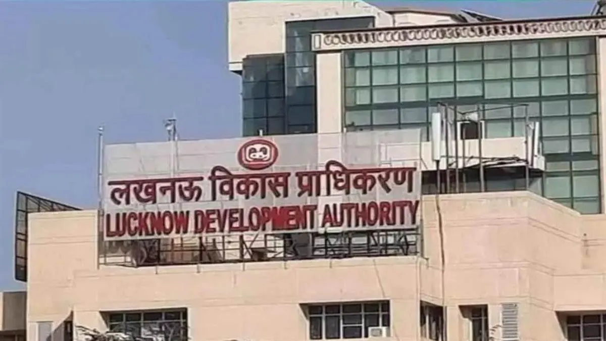 illegal-construction-on-lucknows-outer-ring-road-threatens-planned-development