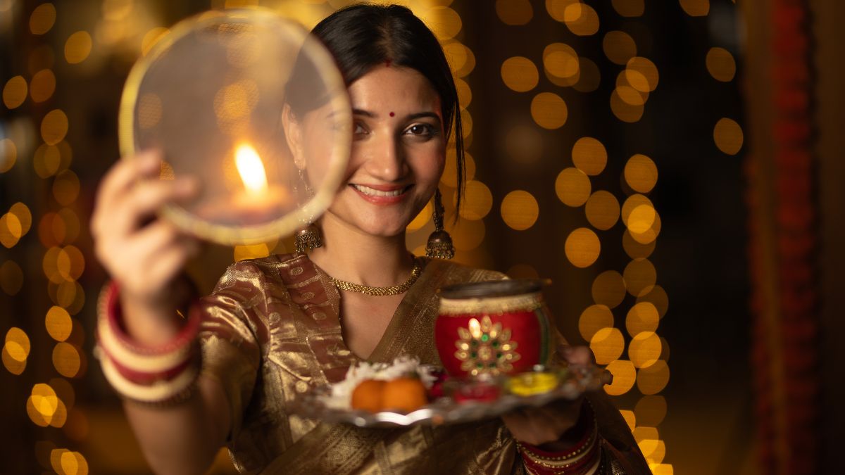 Karwa Chauth History And Significance