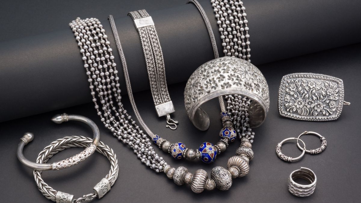 why silver price is increasing rapidly current silver rate in india (2)