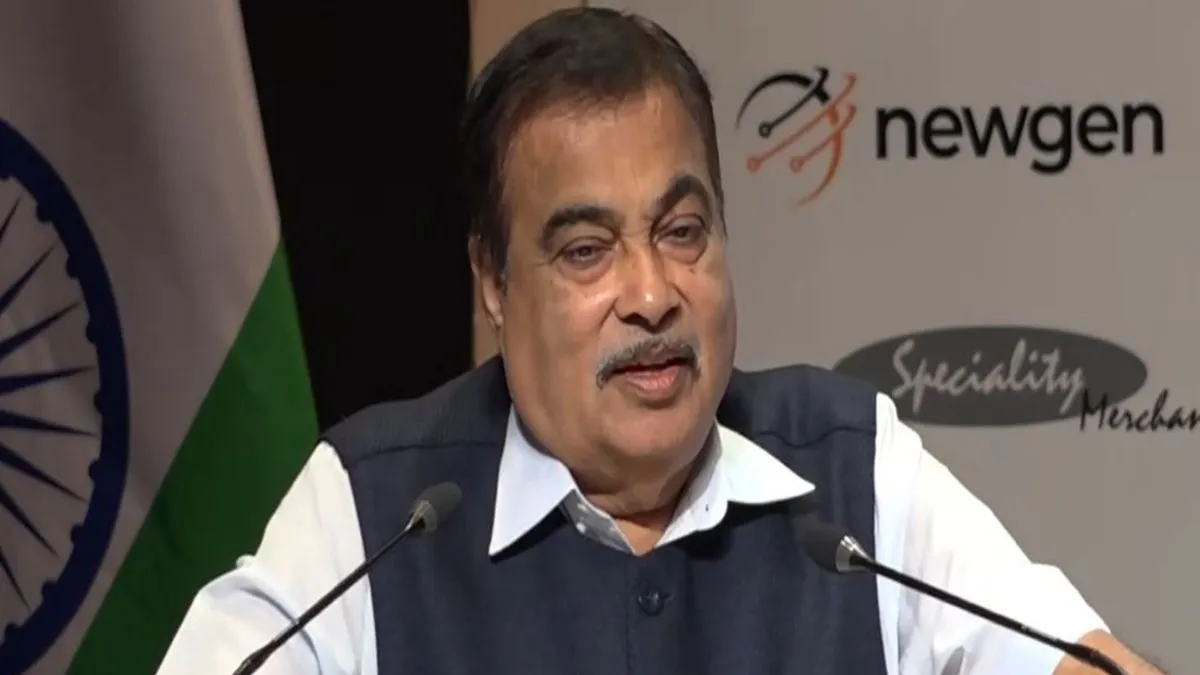 will-utilise-solid-waste-for-road-construction-by-2027-announces-nitin-gadkari