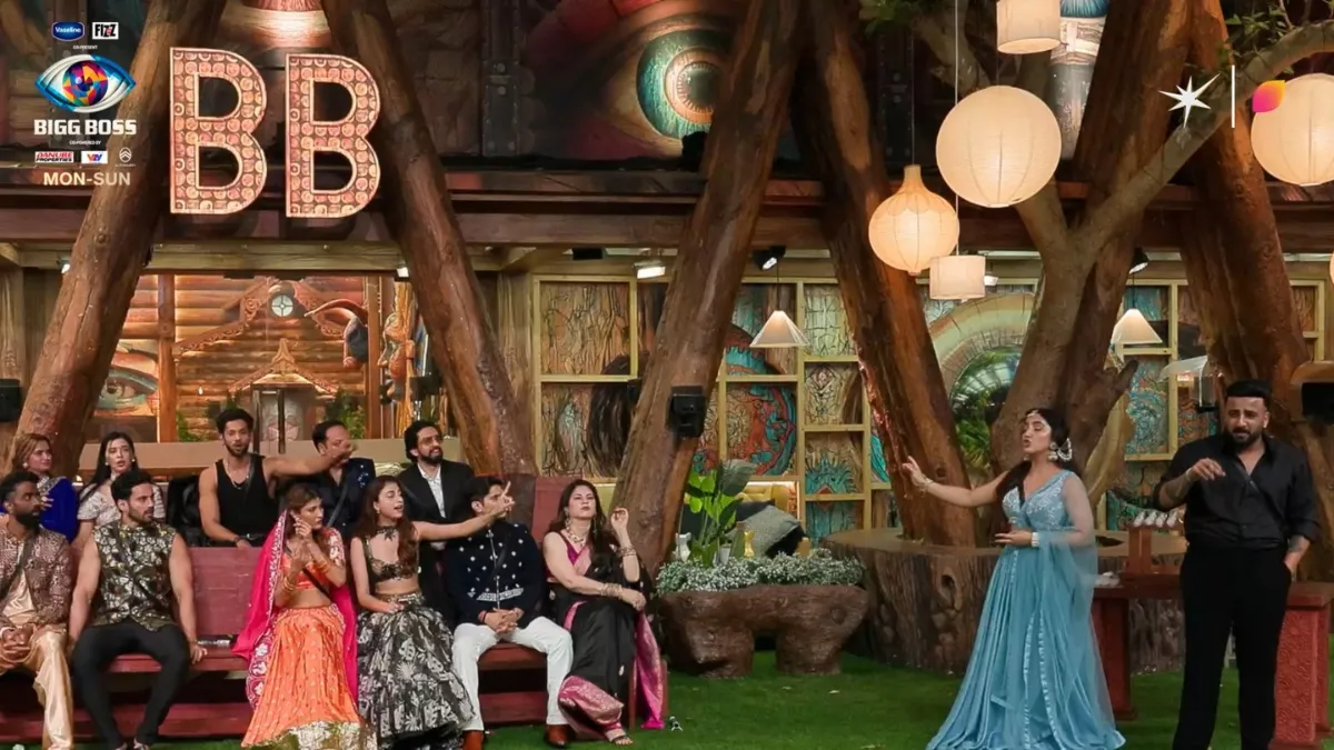 this-bigg-boss-19-contestant-once-starred-in-pakistani-film-with-humayun-saeed-and-kubra-khan-guess-who