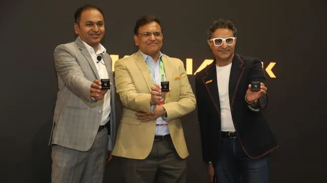 mediatek-unveils-dimensity-9500-soc-with-ondevice-ai-and-flagship-power-at-imc-2025