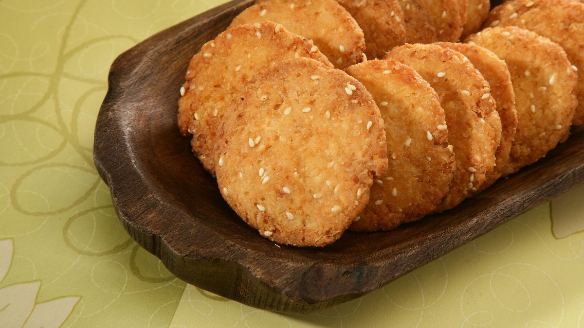 Karwa Chauth Meethi Mathri Recipe