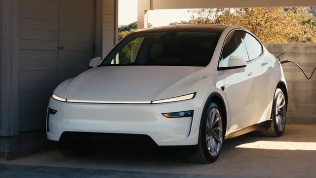 new-tesla-model-y-long-range-rwd-listed-on-india-website-claims-more-range