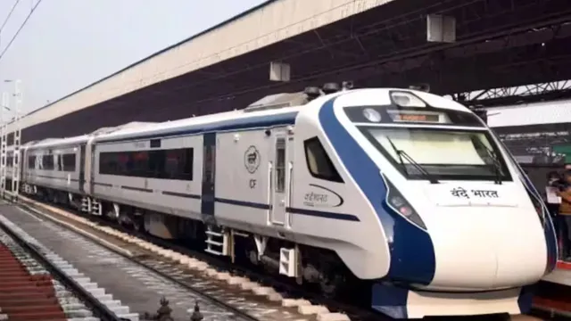 pm-modi-to-flag-off-3-new-vande-bharat-trains-on-nov-7-including-varanasikhajuraho-route