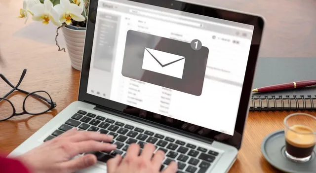 essential-email-terms-that-are-helpful-for-corporate-employees