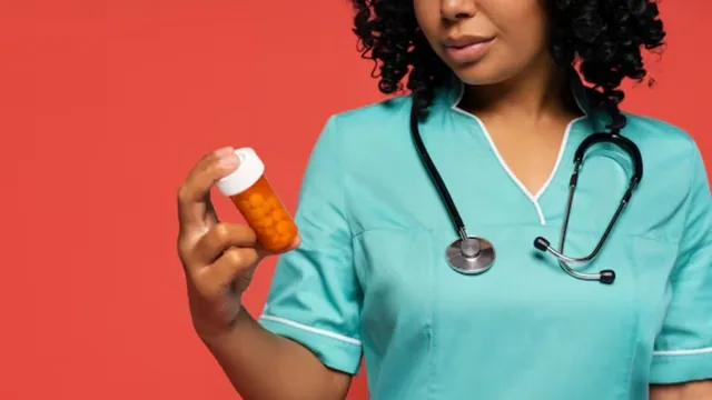 china-viral-nursing-home-uses-miniskirt-dancers-to-make-senior-to-take-their-pills-and-injection