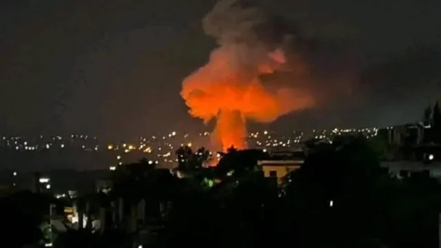 kabul-blast-pakistan-airstrikes-afghanistan-as-taliban-minister-muttaqi-arrives-in-delhi-for-talks-reports