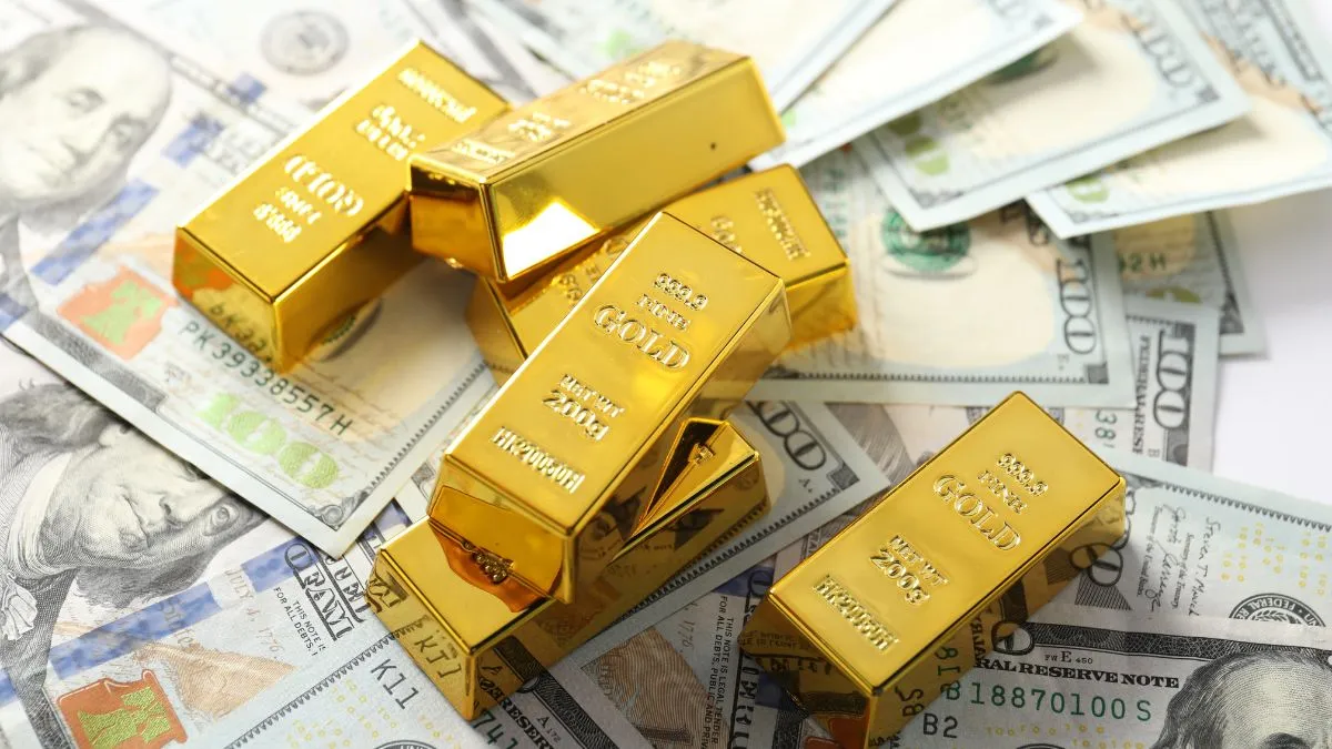 karnataka-man-allegedly-steals-gold-and-cash-worth-lakhs-from-relative-home-to-fund-wedding-arrested