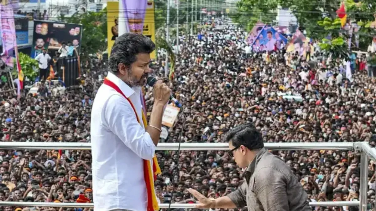 karur-stampede-vijay-tvk-to-organise-condolence-meet-for-victims-tomorrow