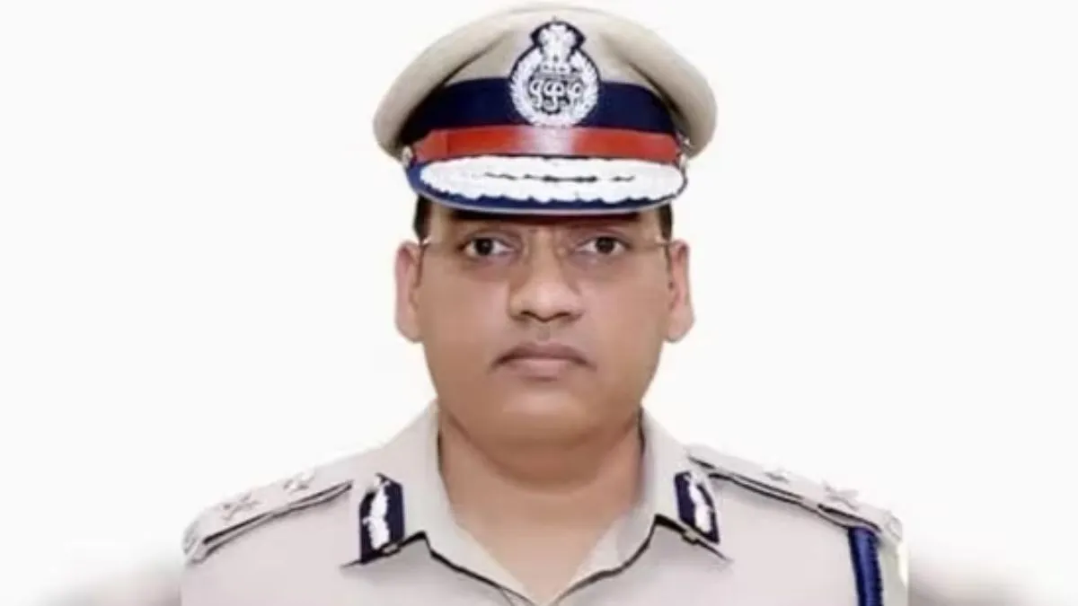 haryana-ips-officer-suicide-why-y-puran-kumar-body-remains-in-mortuary-six-days-after-death-family-demands-dgp-arrest