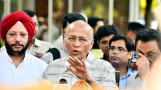 tehelka-macha-doonga-congress-mp-abhishek-singhvis-witty-post-on-trump-missing-nobel-peace-prize-goes-viral